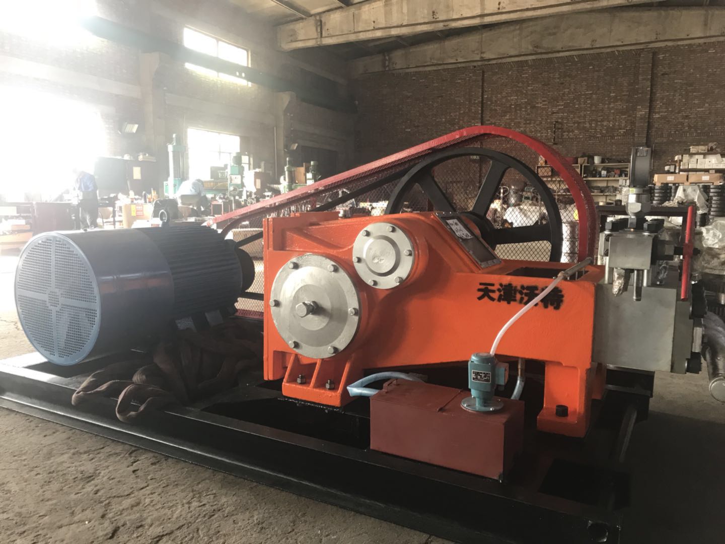 GZB-40CW高压泵整机侧面发网站.jpg